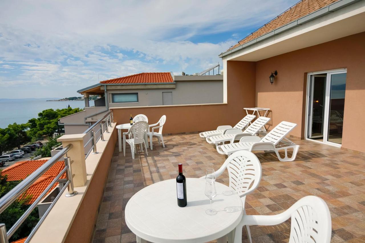 Dalmacija Bed & Breakfast Omis Bagian luar foto