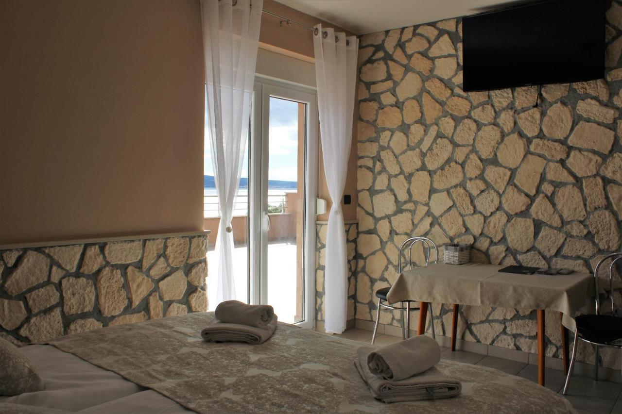 Dalmacija Bed & Breakfast Omis Bagian luar foto