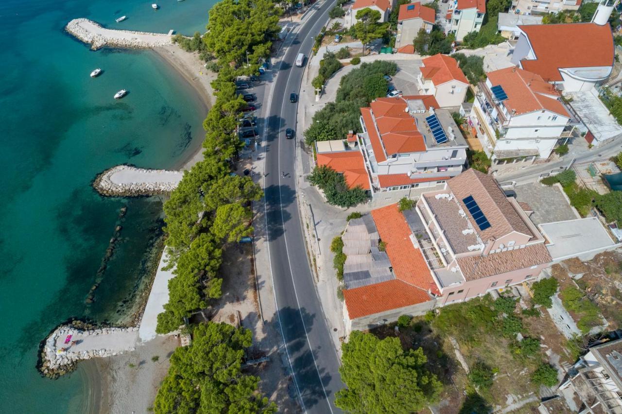 Dalmacija Bed & Breakfast Omis Bagian luar foto