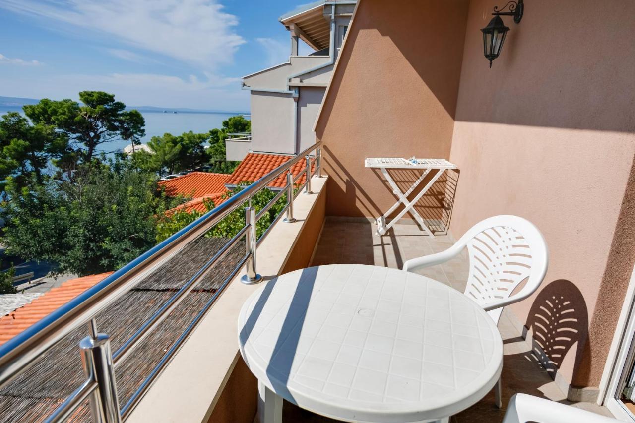 Dalmacija Bed & Breakfast Omis Bagian luar foto